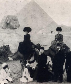 Mexican family visits Egypt, 1860Time Machine | Historical Photo