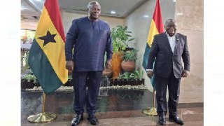 加纳:新旧两位总统权力交接西非国家加纳（Ghana），中文也有译作迦納。该国新总统约翰·德拉马尼·马哈马（Président John Dramani Mahama）按计划应该在2025年01月07日星期二上任。两任届满的纳纳·阿库福-阿多总统(Président Nana Akufo-Addo)于上周五最后一次以国家元首身份发表国情咨文。👉 继续浏览后续：https://rfi.my/BIS1.g