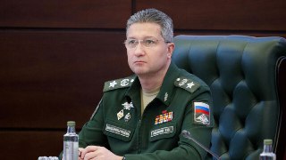 Экс-заместителя Шойгу Тимура Иванова приговорили к 13 годам колонииМосгорсуд признал бывшего замминистра обороны виновным в хищении при покупке паромов для Керченской переправы и выводе почти 4 млрд рублей из банка «Интеркоммерц». Кроме срока в колонии общ