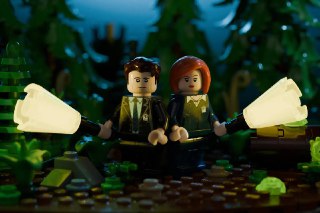 «Истина где-то рядом»: LEGO Group официально выпустит набор по «Секретным материалам»Фокс Малдер, Дана Скалли, Уолтер Скиннер и другие персонажи из сериала «Секретные материалы» получат в будущем от компании LEGO Group собственный набор, содержащий около 2
