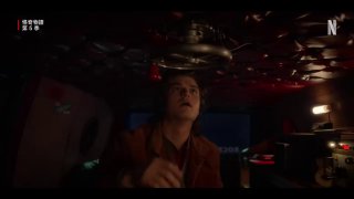 来了！Netflix《怪奇物语》第五季（最终季）释出正式预告，“历经磨难，终将迎来最后一战。”最后一季共制作8集，将粉三部分播出：第一部分，11月26日第二部分，12月25日大结局，12月31日