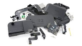 Nintendo Switch 2 оказалось сложнее ремонтировать, чем оригинал 🔧iFixit поставил новой консоли всего 3 из 10 баллов за ремонтопригодность. Аккумулятор приклеен, порты и картридер припаяны, а заменить джойстики Joy-Con стало труднее.Даже простая замена дета